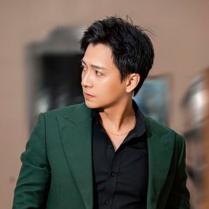 Ngô Kiến Huy için avatar