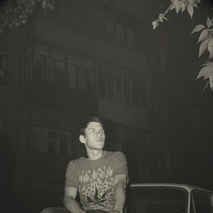 Цайзер 的头像