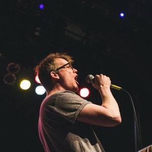 Hank Green & the Perfect Strangers 的头像