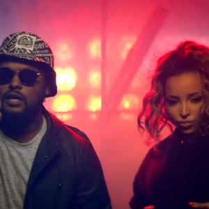 Tinashe, Schoolboy Q のアバター