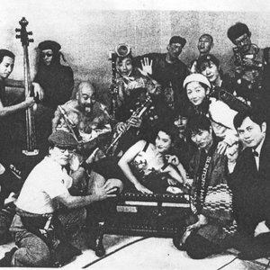 Betsuni Nanmo Klezmer 的头像