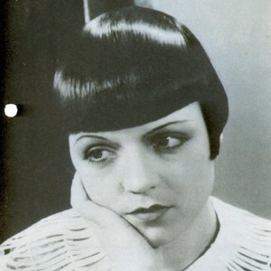 Beatriz Costa 的头像
