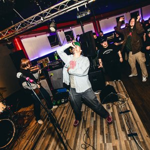 Fools die 的头像