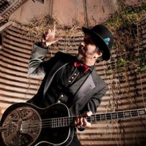Les Claypool photo provided by Last.fm
