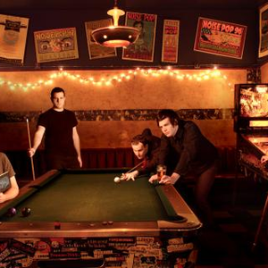 Communiqué photo provided by Last.fm