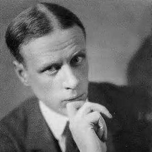 Sinclair Lewis 的头像