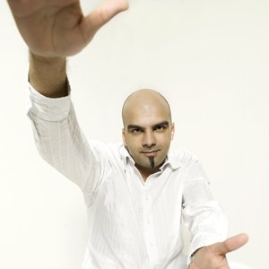 Roger Shah feat. Nuera 的头像