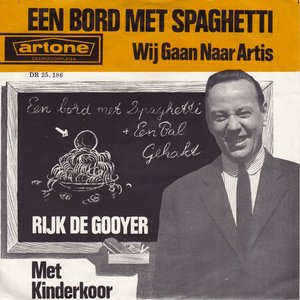 Een bord met spaghetti