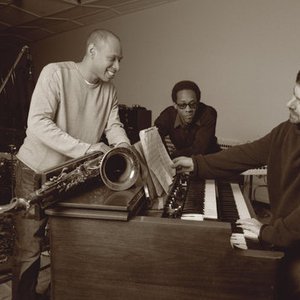 Awatar dla Sam Yahel Trio