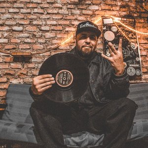 “Quincy O maC”的封面