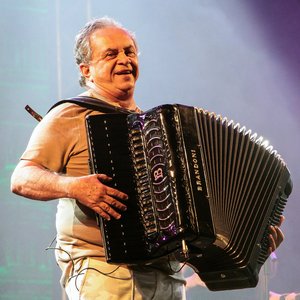 Flávio José 的头像