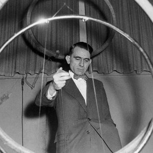 Pierre Schaeffer için avatar