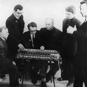 Image for 'Ансамбль Электромузыкальных Инструментов Под Управлением Мещерина'
