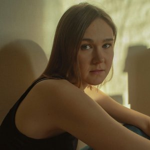Tiffany Lorentz 的头像