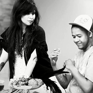 Pitty & Emicida 的头像