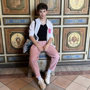 Julian Harper 的头像