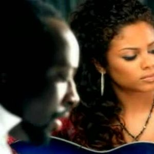 Wyclef Jean featuring Claudette Ortiz of City High 的头像