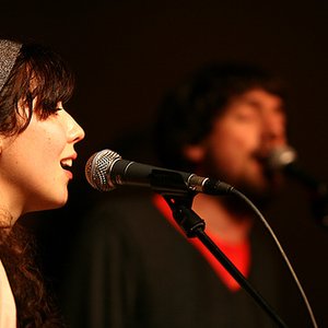 Gary Lightbody and Lisa Hannigan 的头像