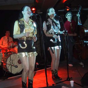 The Ranch Girls and the Ragtime Ranglers 的头像