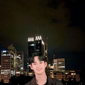 Kim Soo-Hyun 的头像