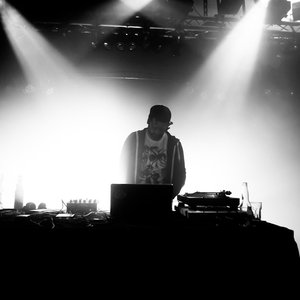 crazy dj sHakeglaZe 的头像