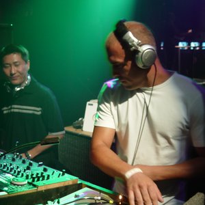 Agent K And Deuce 的头像