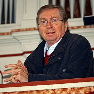 Hansjürgen Scholze 的头像