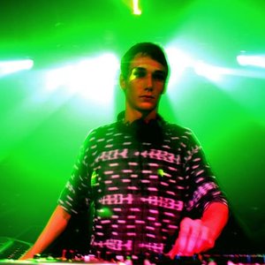 DJ Cai のアバター