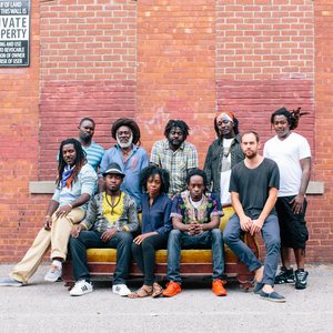 Lakou Mizik & Joseph Ray 的头像