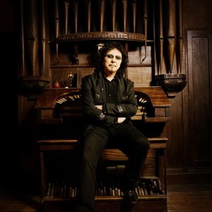 Iommi 的头像