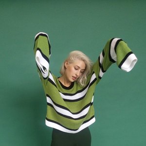 I'll Buy a House [Explicit] (Acoustic)