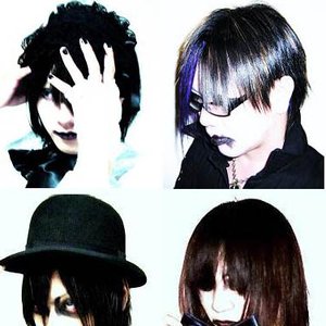 BL@CK C@NDY 的头像