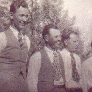 Shelton Brothers 的头像