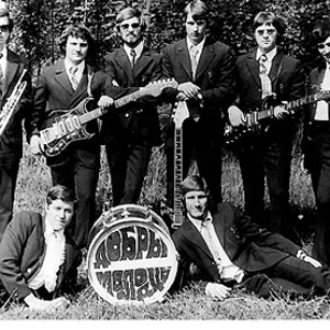 Добры молодцы photo provided by Last.fm