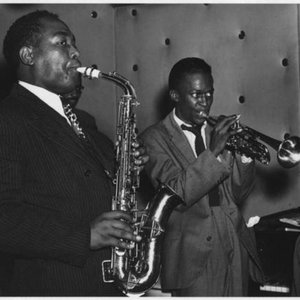 Image for 'Charlie Parker Quintet, Miles Davis, Duke Jordan, Tommy Potter, Max Roach'