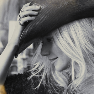 Gwyneth Paltrow photo provided by Last.fm