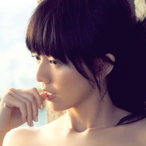 Sun Yan-Zi 的头像