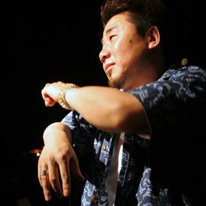 “金佛”的封面