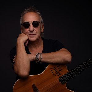 Osvaldo Montes 的头像