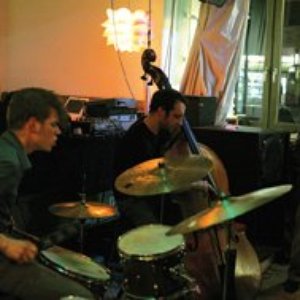 Henrik Walsdorff Trio 的头像