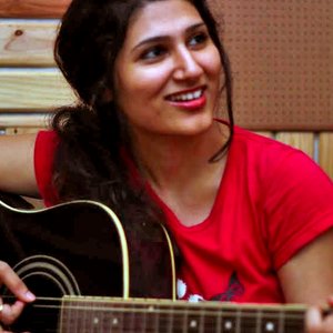 Shashaa Tirupati için avatar