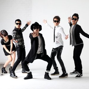 moon band 的头像