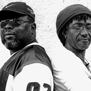 Sly  Robbie 的头像