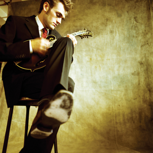 Chris Thile photo provided by Last.fm