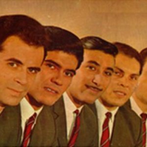 Los Trovadores Del Norte 的头像