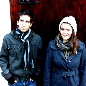 Robin Mitchell & Chloe Newnham 的头像