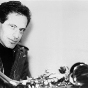 Ralph Simon 的头像