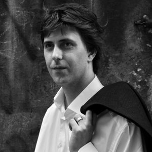 Michael Ellison 的头像