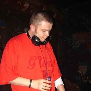 Mikael(Rainbow Hi-Fi) için avatar