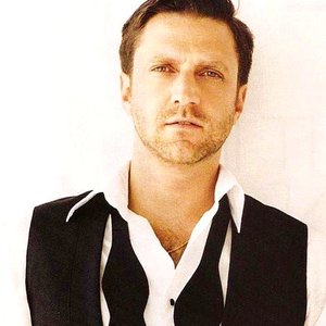 Raúl Esparza のアバター